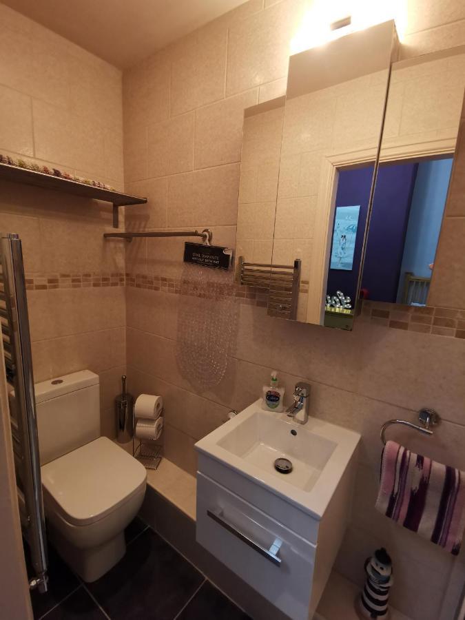 Vale House Bed & Breakfast เซาท์พอร์ต ภายนอก รูปภาพ
